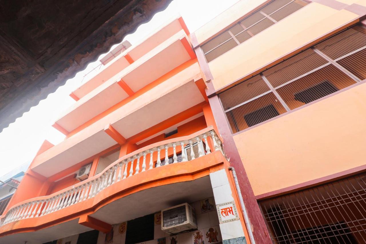 Oyo 7224 Krishna Prasad Chennai Exterior foto